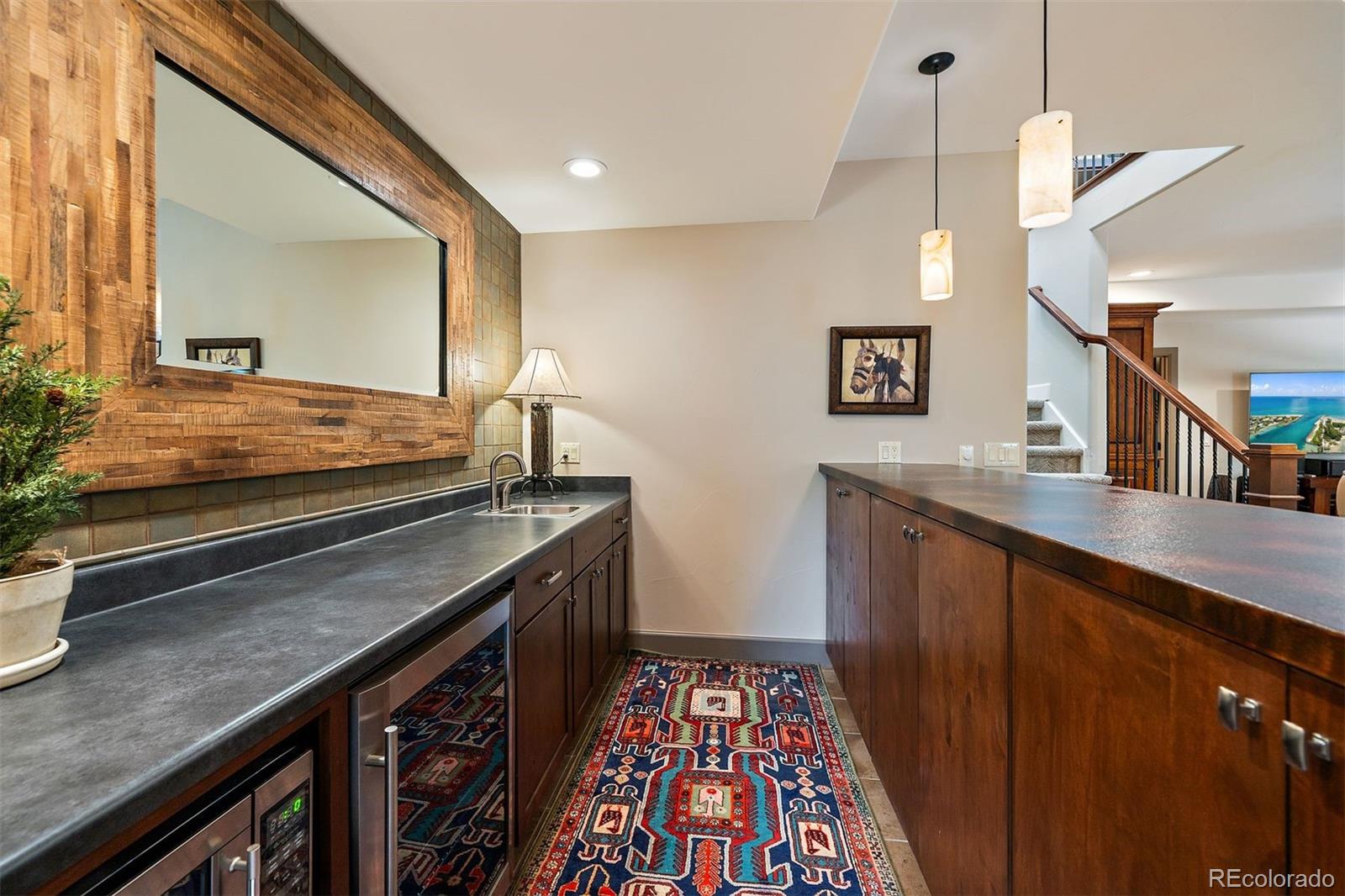 5370 Hawthorne Trail