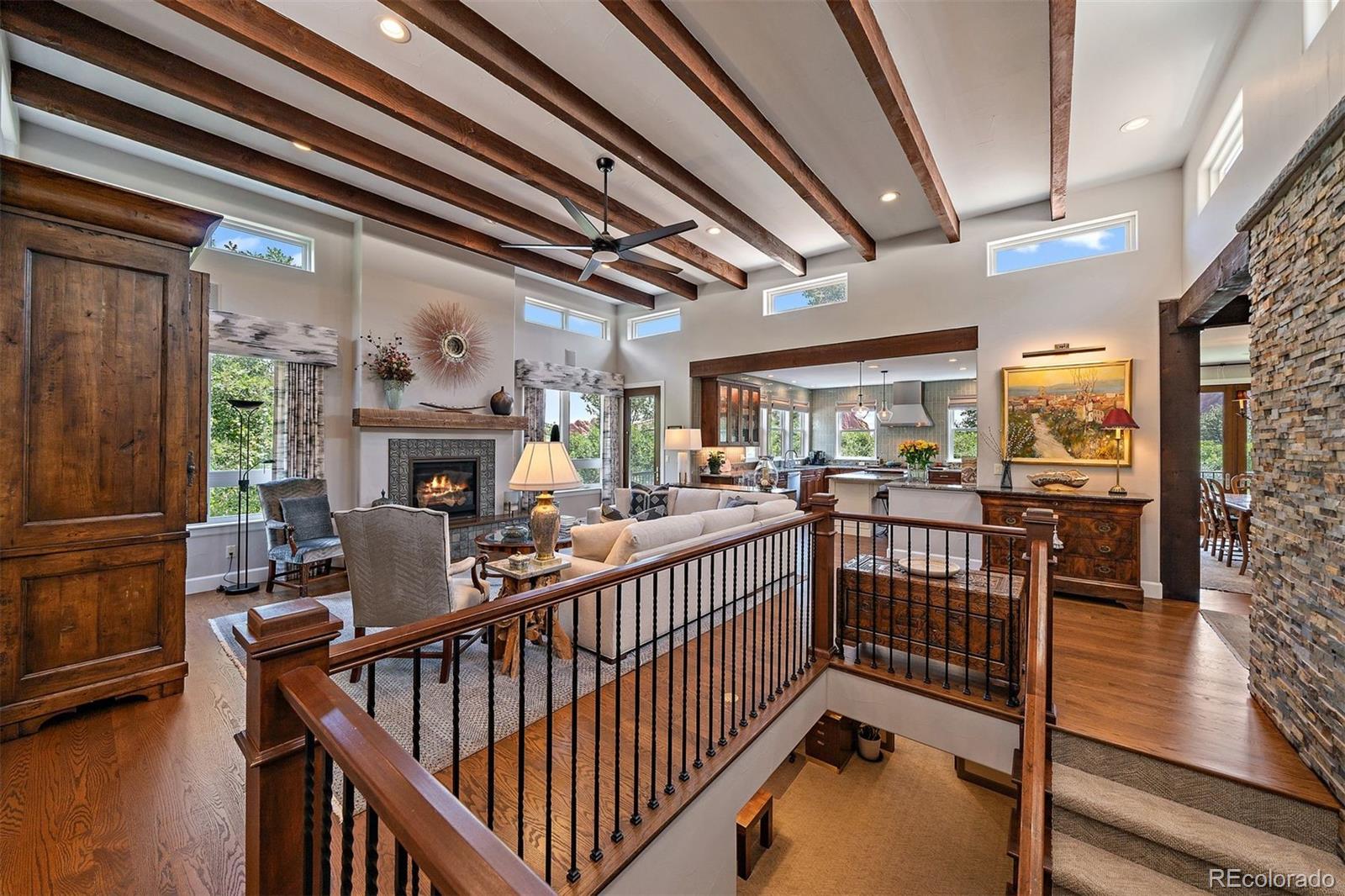 5370 Hawthorne Trail