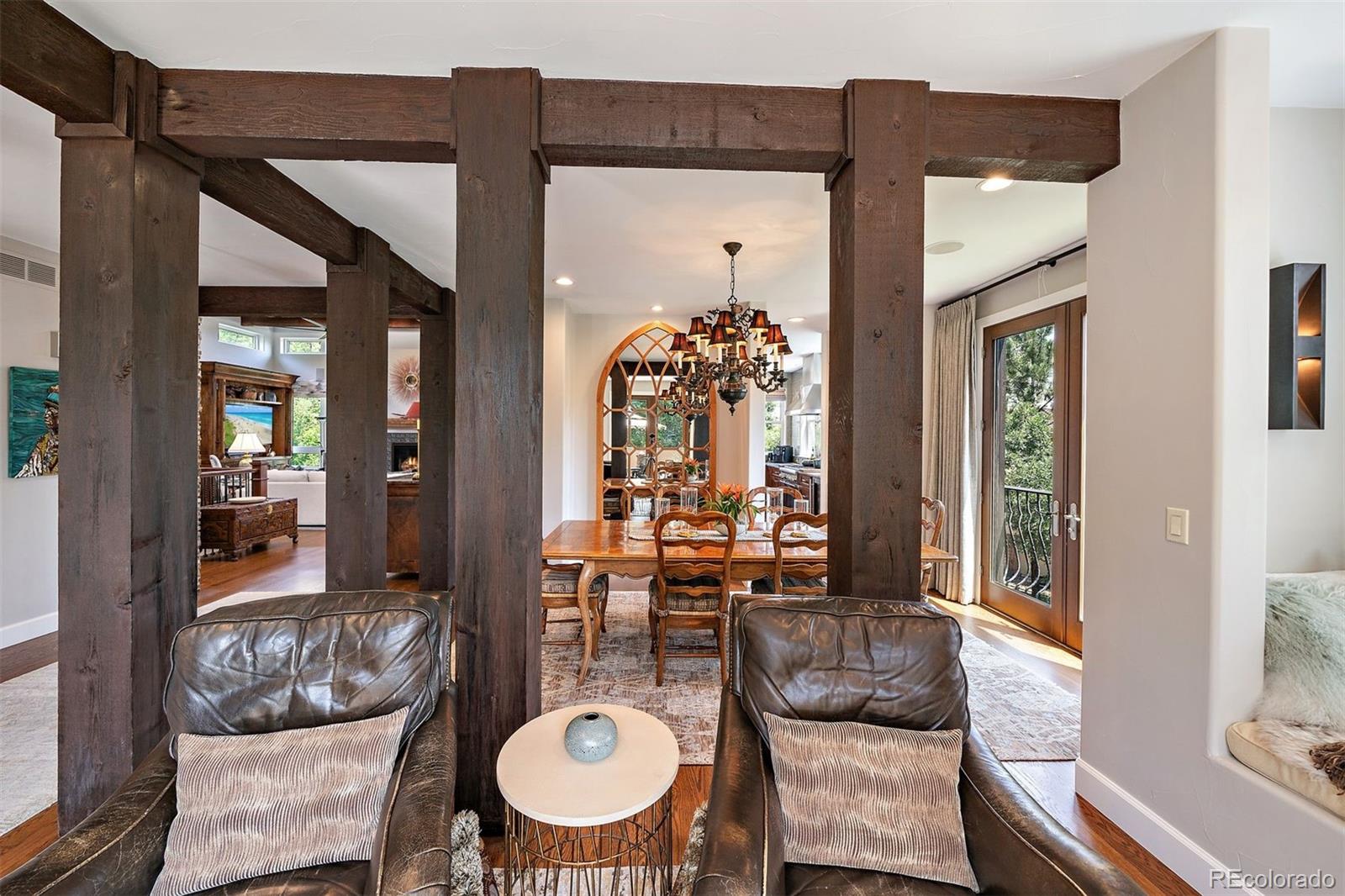 5370 Hawthorne Trail