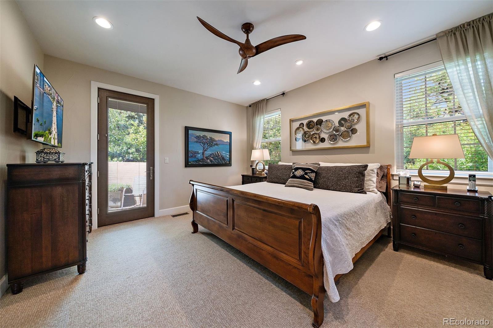 5370 Hawthorne Trail