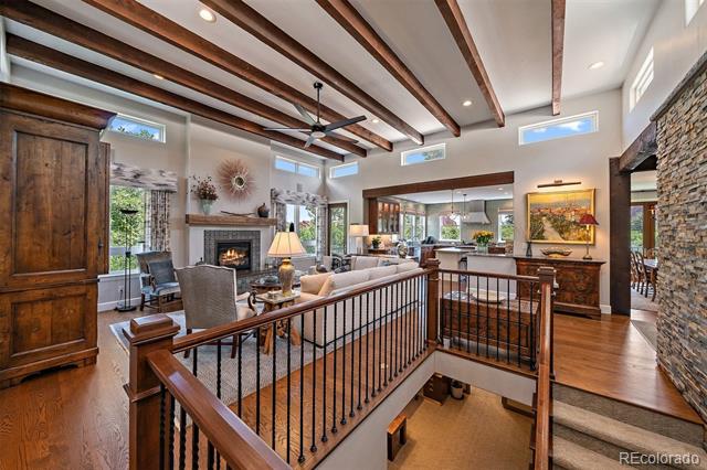 5370 Hawthorne Trail