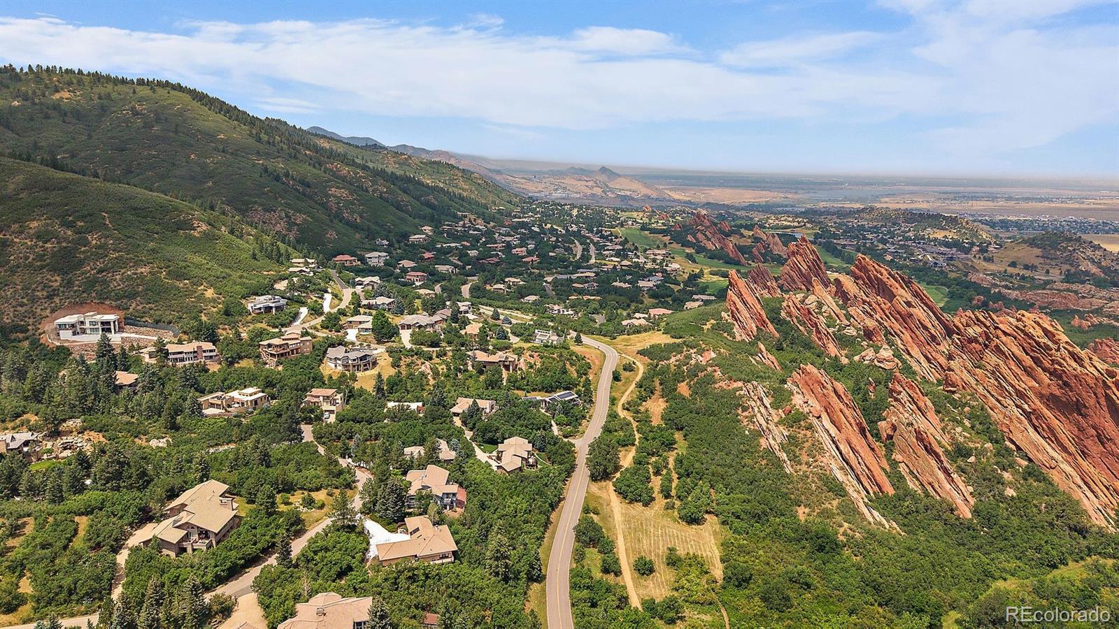 5370 Hawthorne Trail