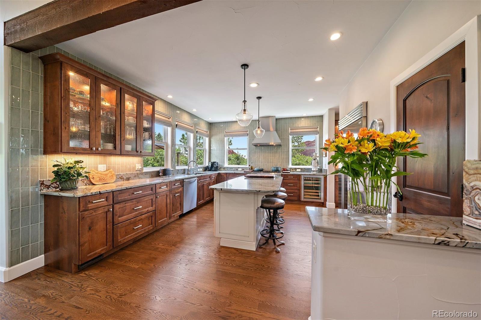 5370 Hawthorne Trail