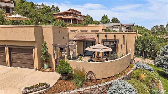 5370 Hawthorne Trail