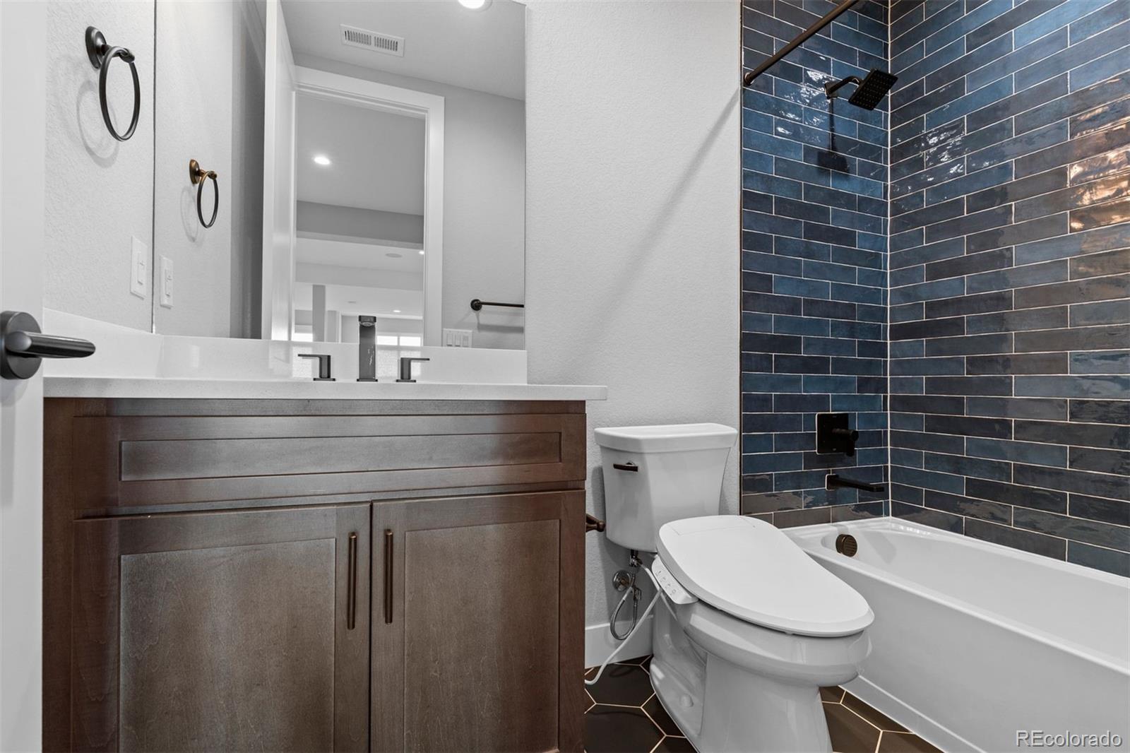 7611 Copper Sky Court