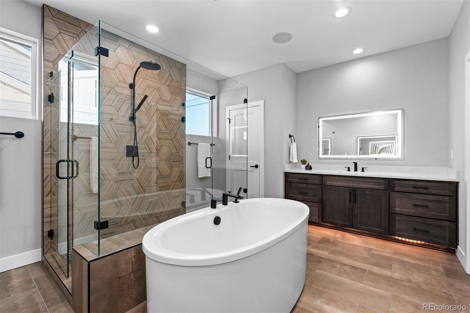 7611 Copper Sky Court