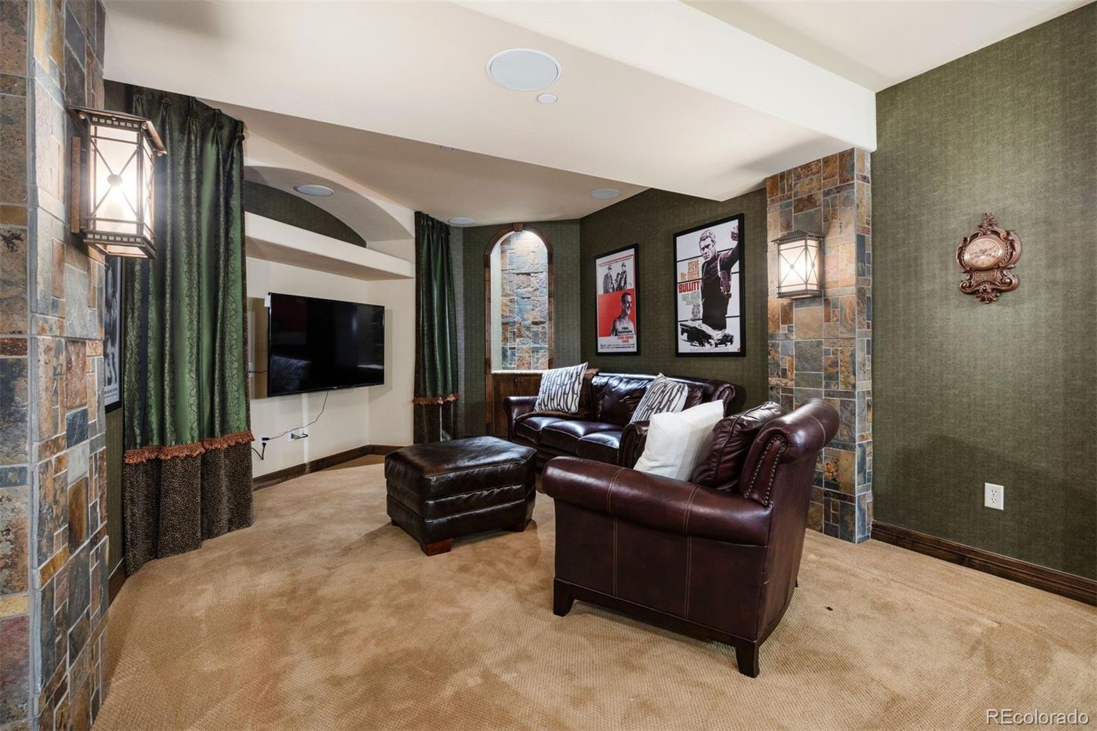 5088 Hidden Pond Place