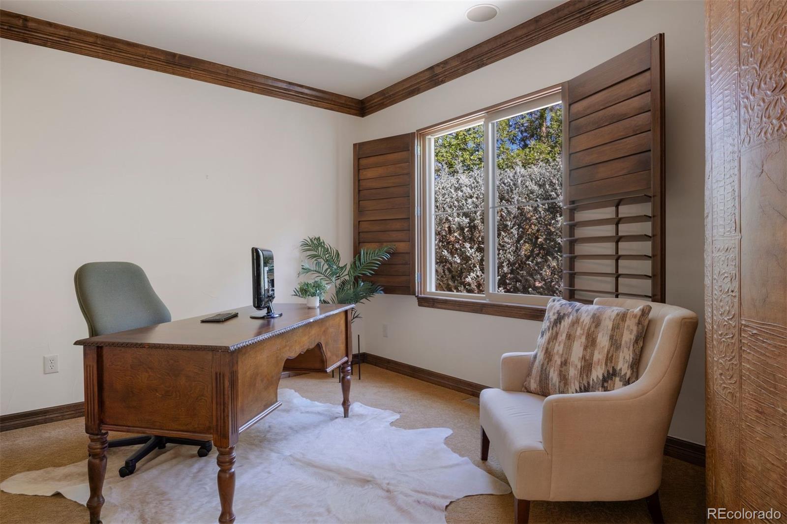 5088 Hidden Pond Place