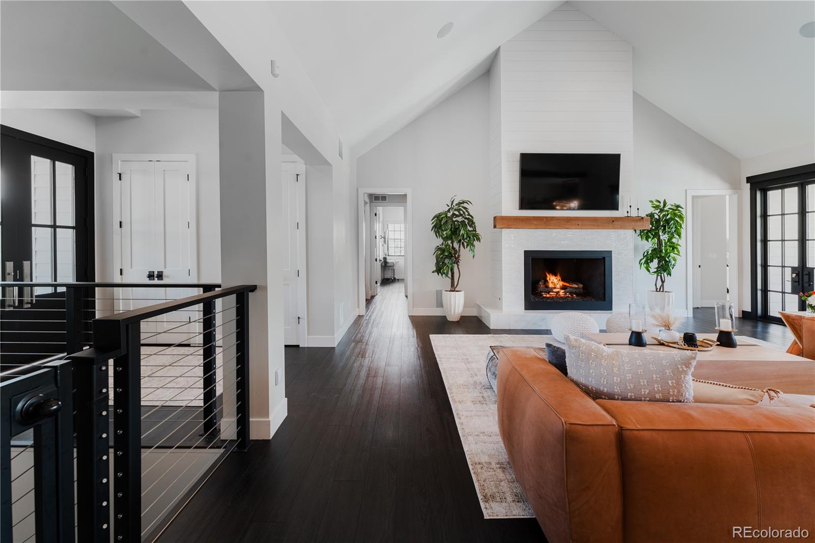 9275 N Palomino Drive