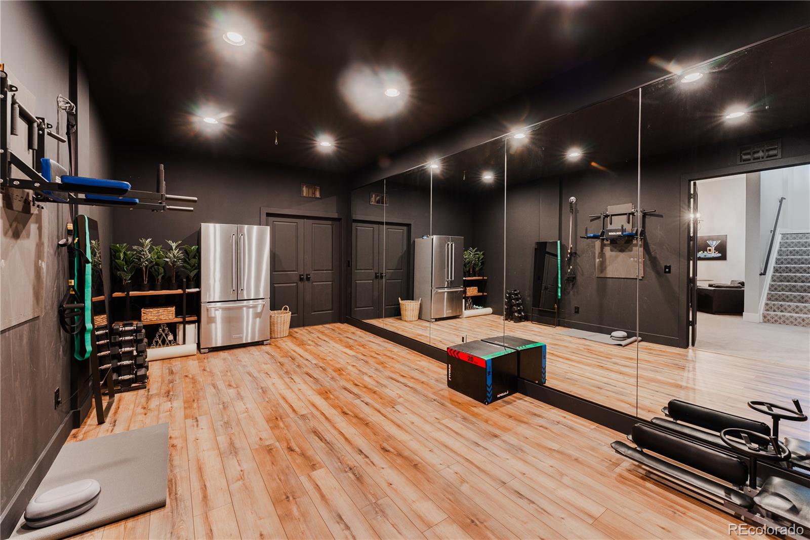 9275 N Palomino Drive