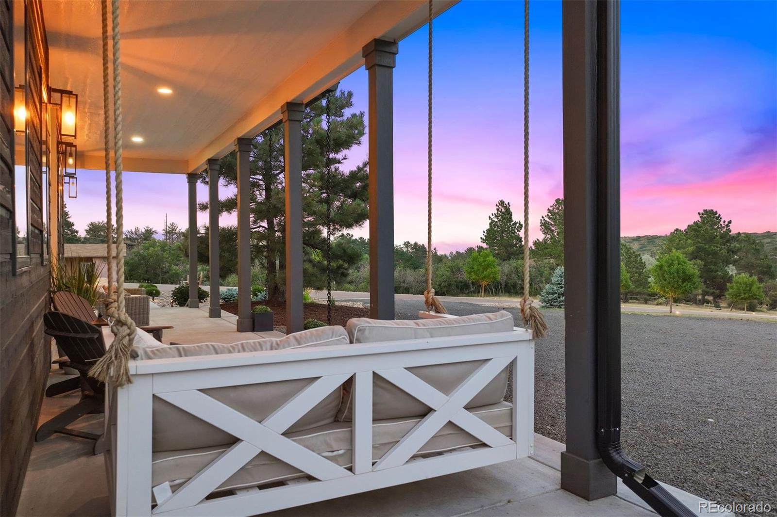 9275 N Palomino Drive