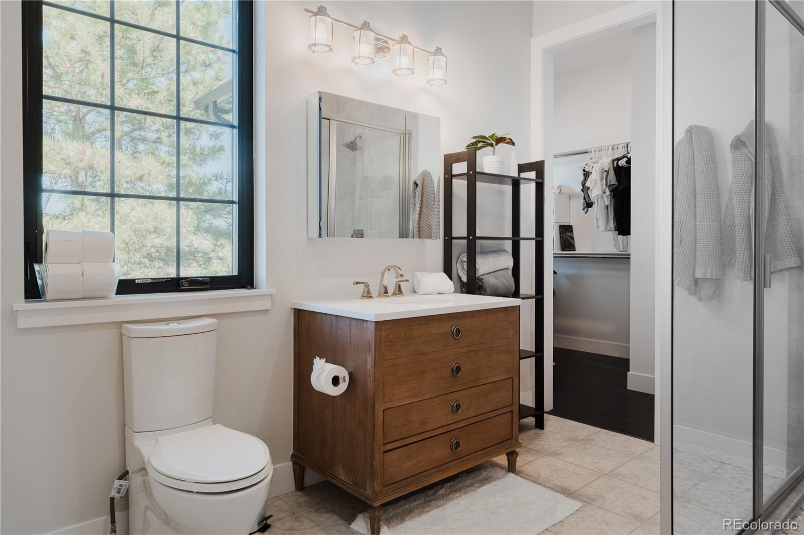 9275 N Palomino Drive