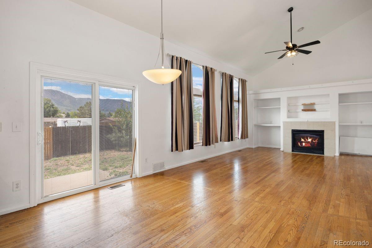 17464 Crestview Court