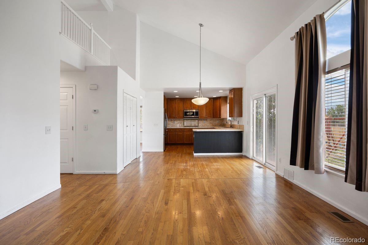 17464 Crestview Court