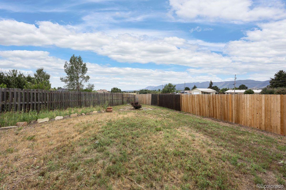 17464 Crestview Court