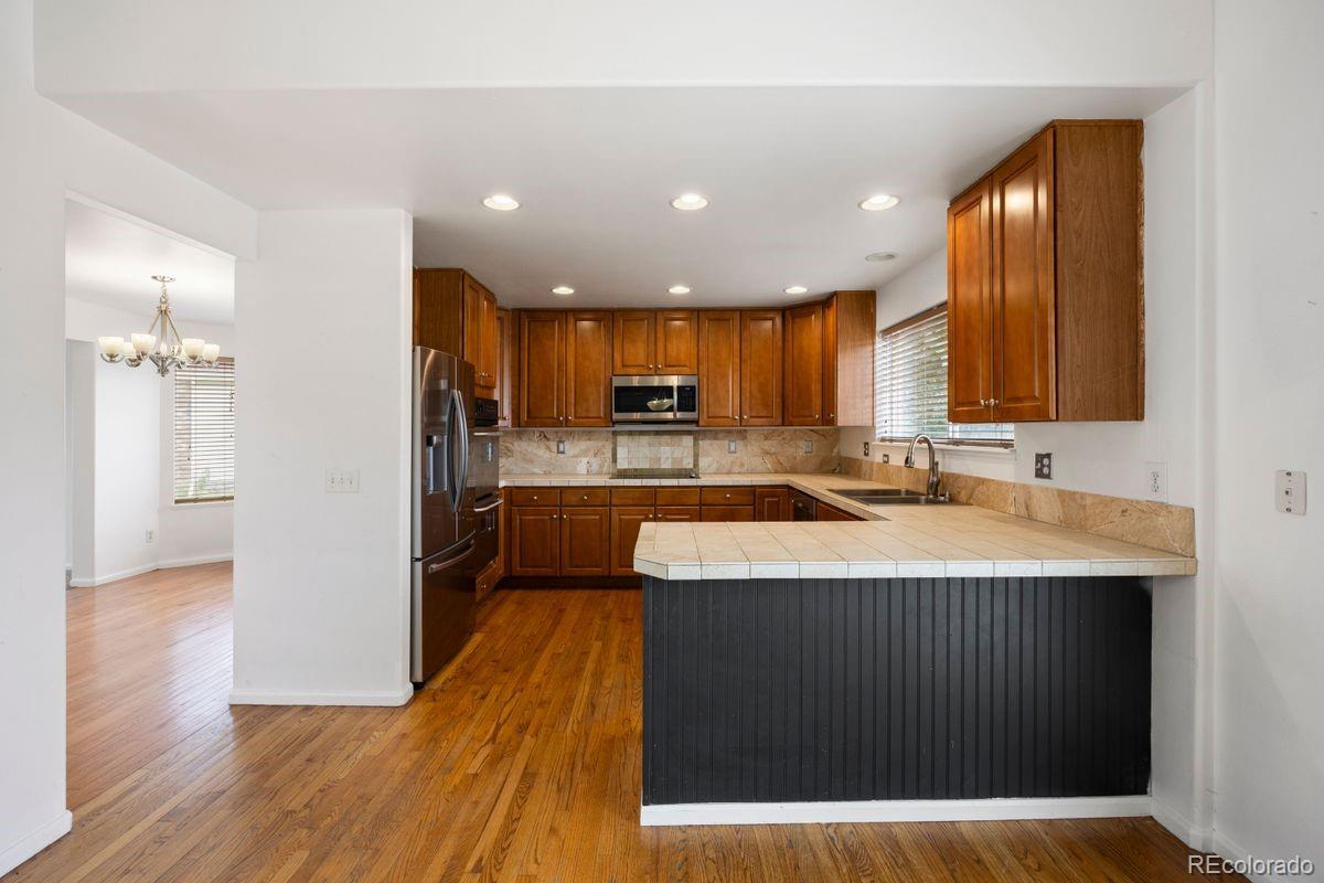 17464 Crestview Court