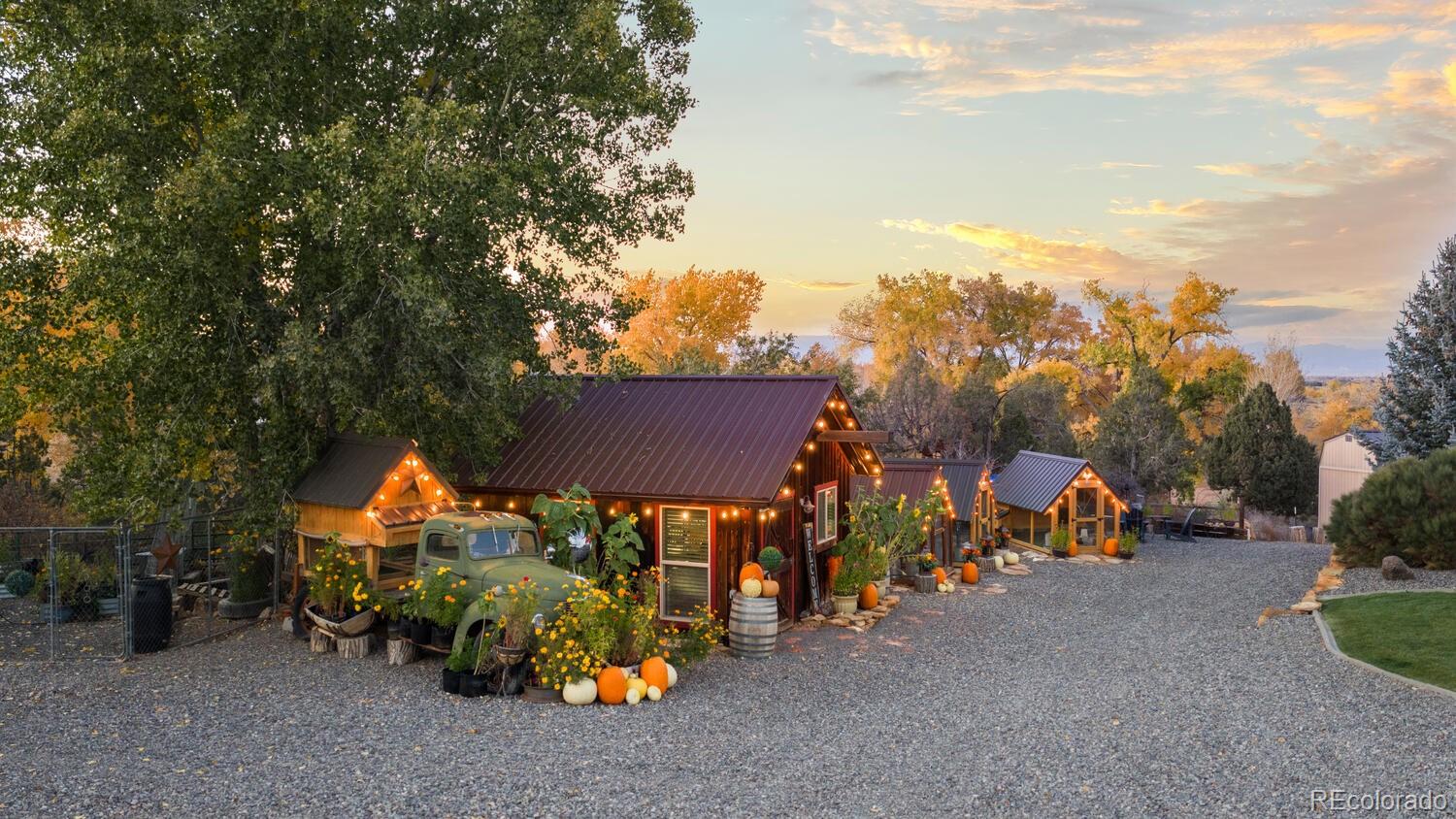 60075 & 60085 Oak Grove Road