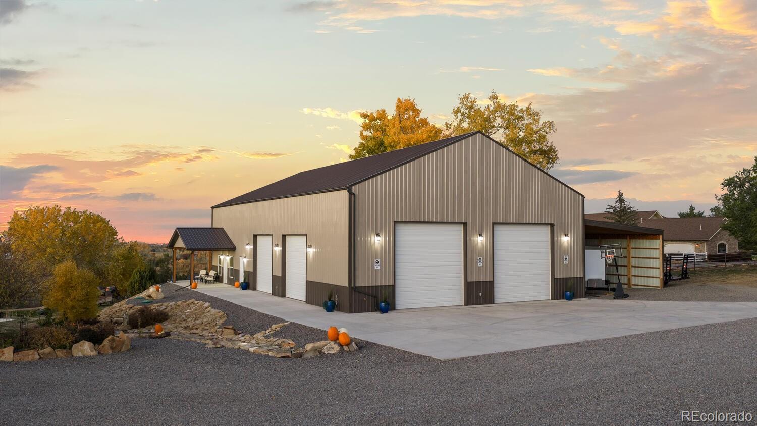 60075 & 60085 Oak Grove Road