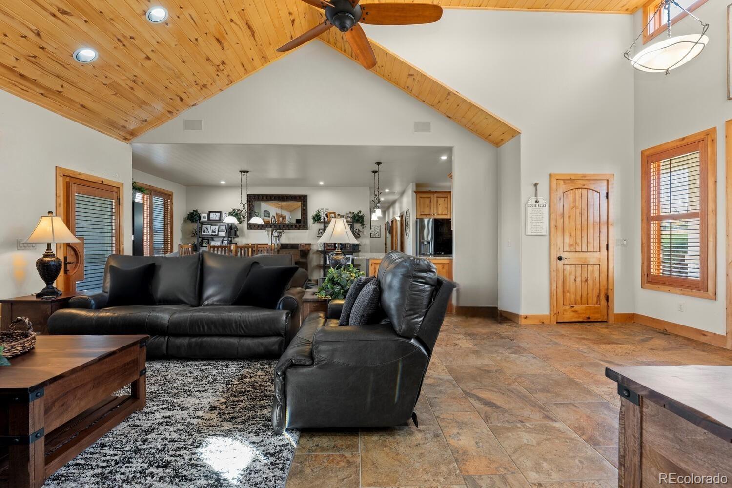 60075 & 60085 Oak Grove Road