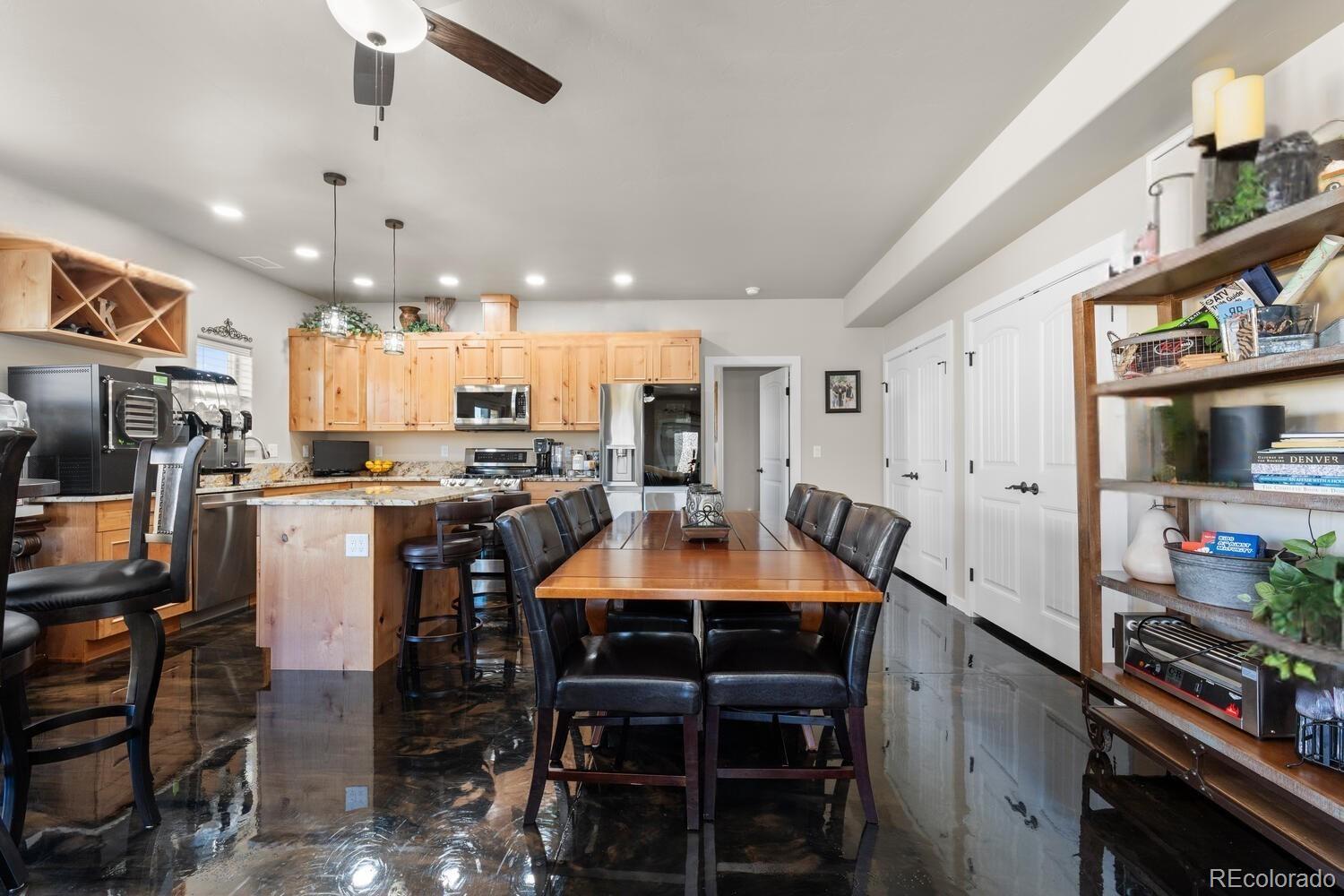 60075 & 60085 Oak Grove Road