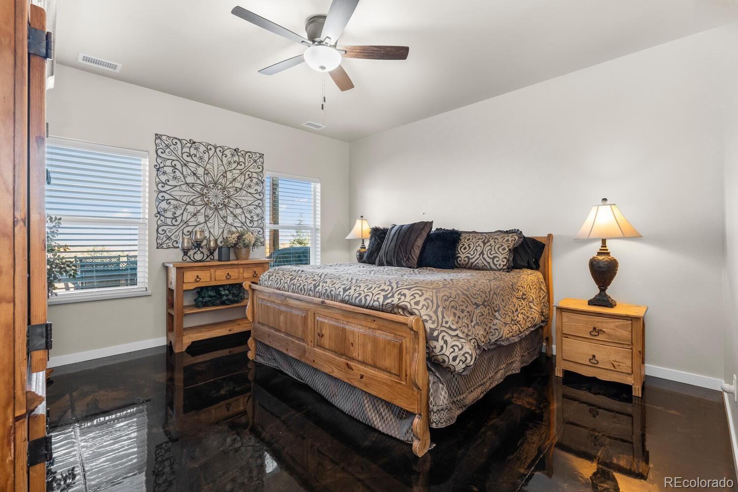 60075 & 60085 Oak Grove Road