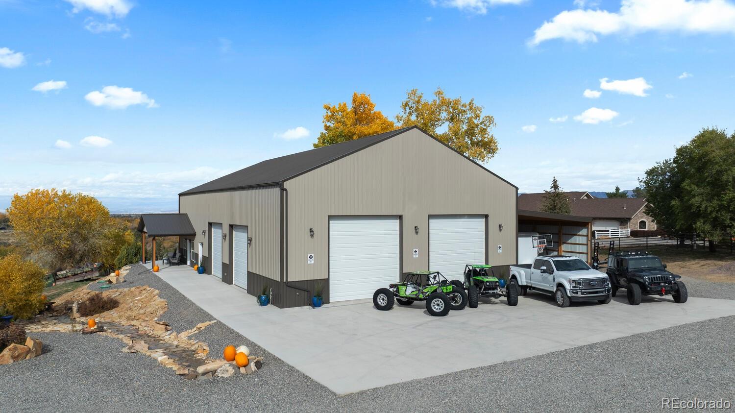 60075 & 60085 Oak Grove Road