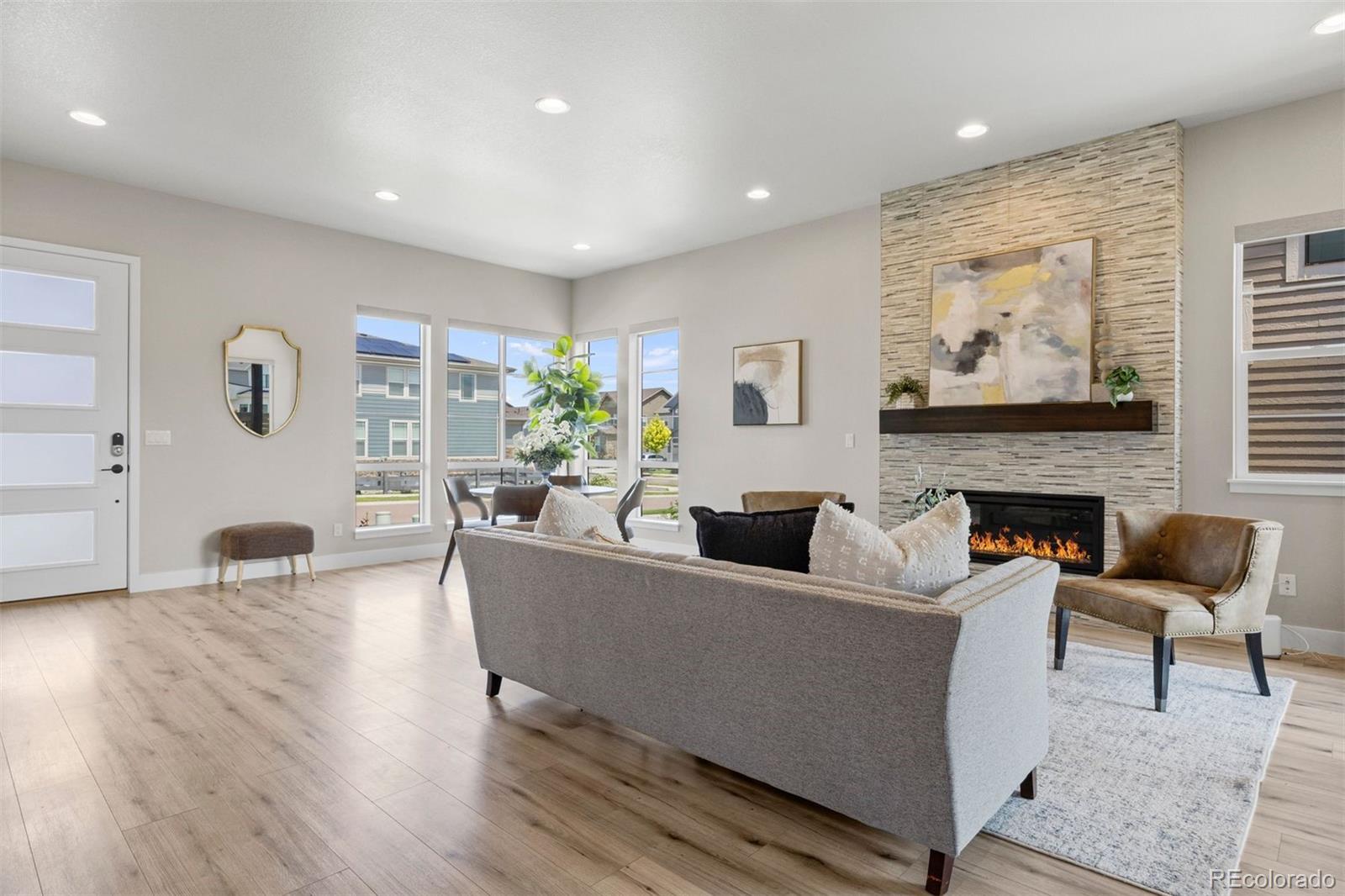 1562 Stablecross Drive