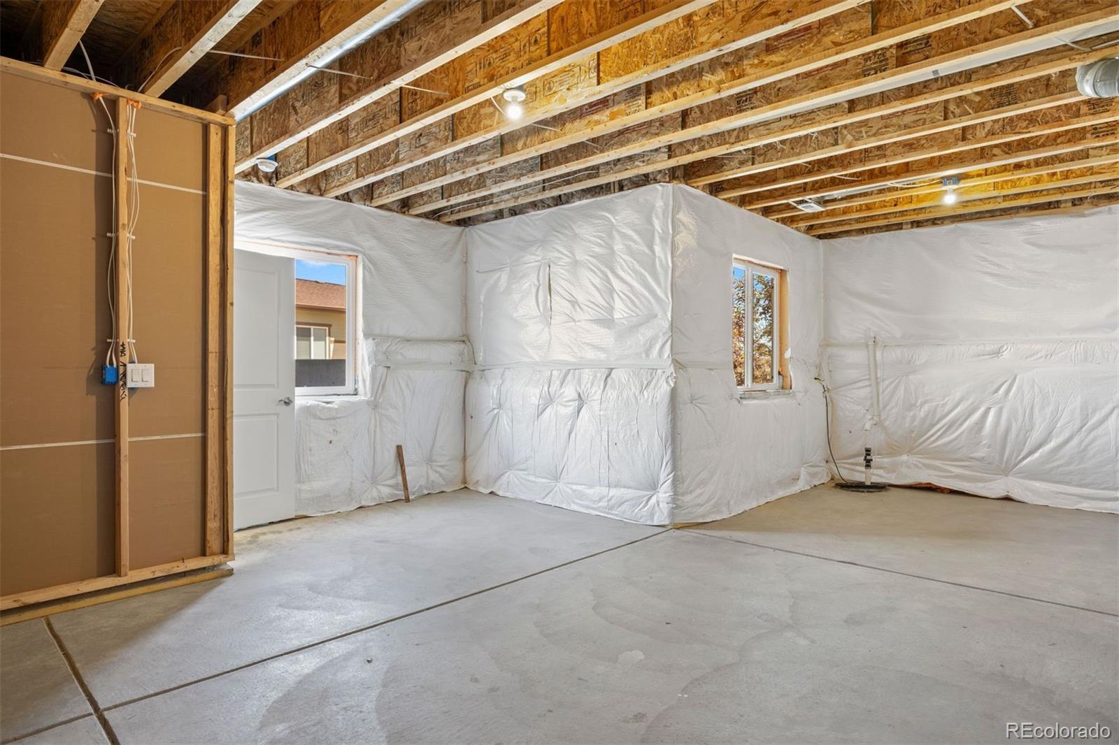 10723 N Montane Drive