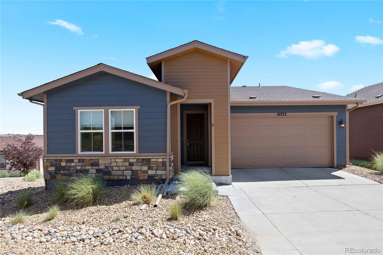 10723 N Montane Drive