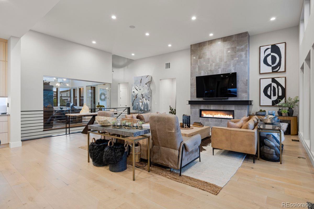 2212 Rim Ridge Drive
