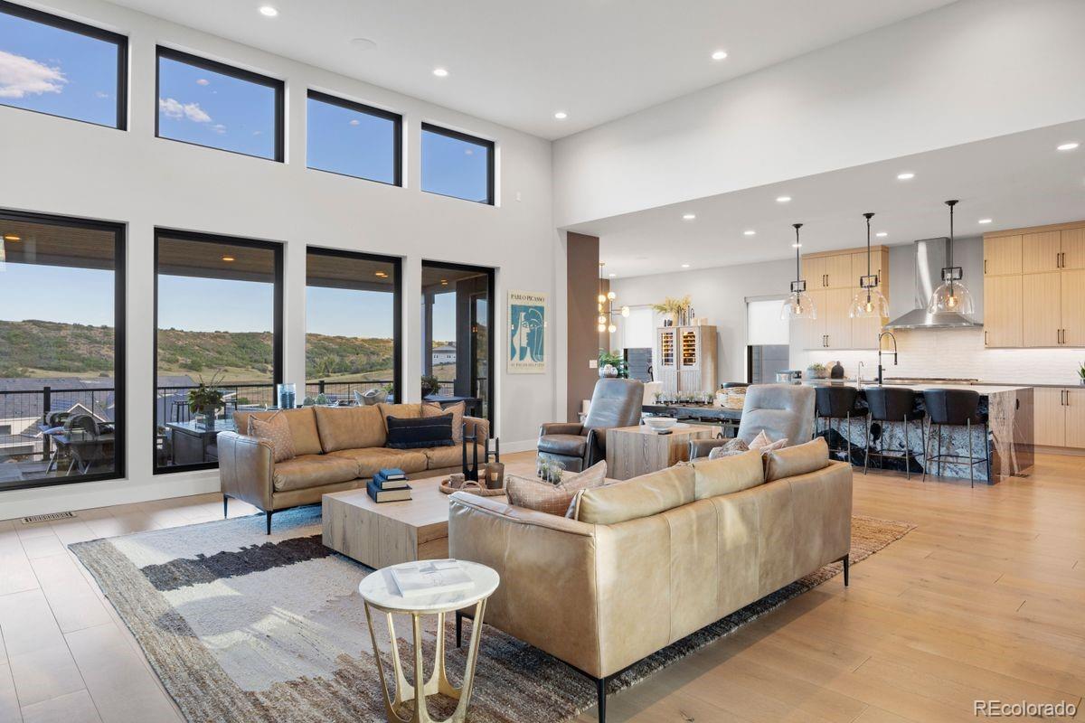 2212 Rim Ridge Drive