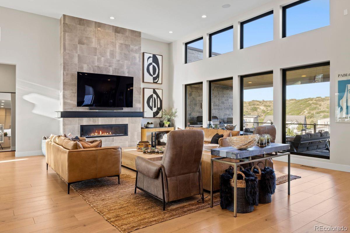 2212 Rim Ridge Drive