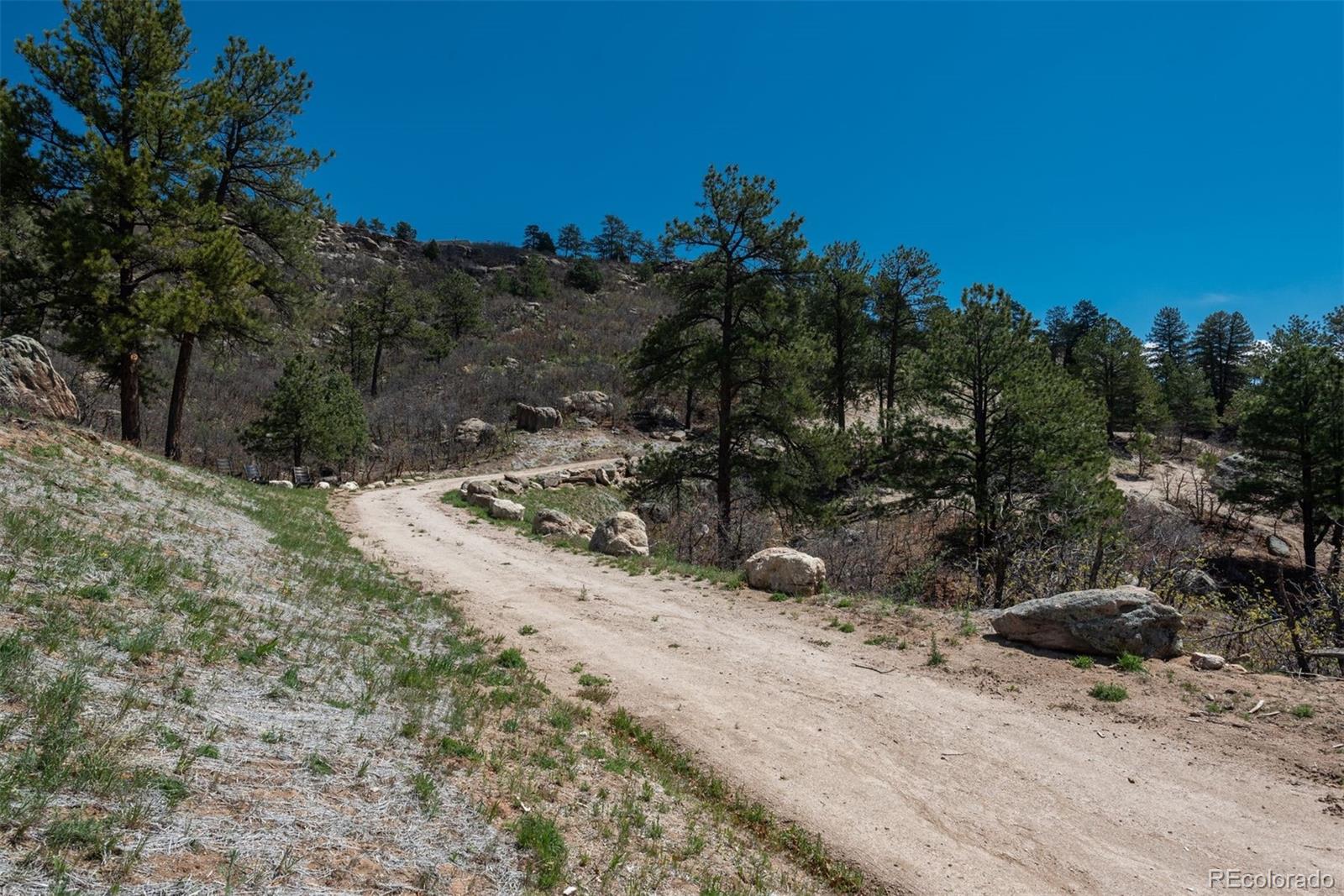 910 Equinox Drive