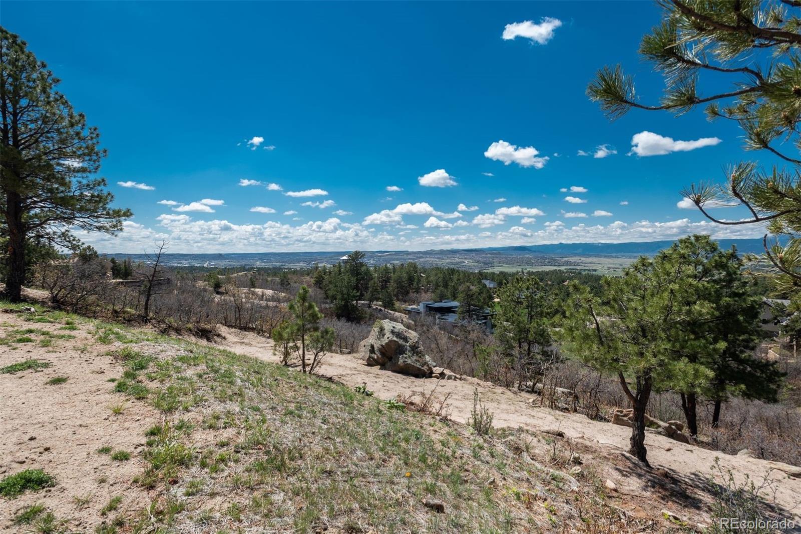 910 Equinox Drive