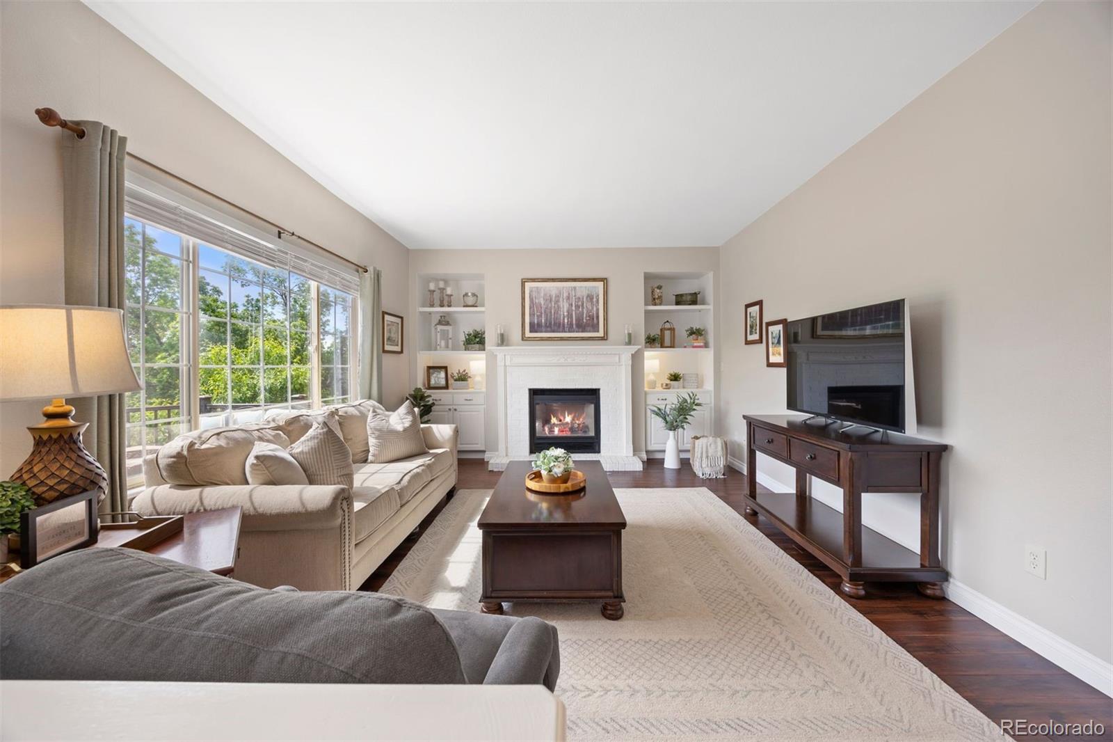 9810 Townsville Circle