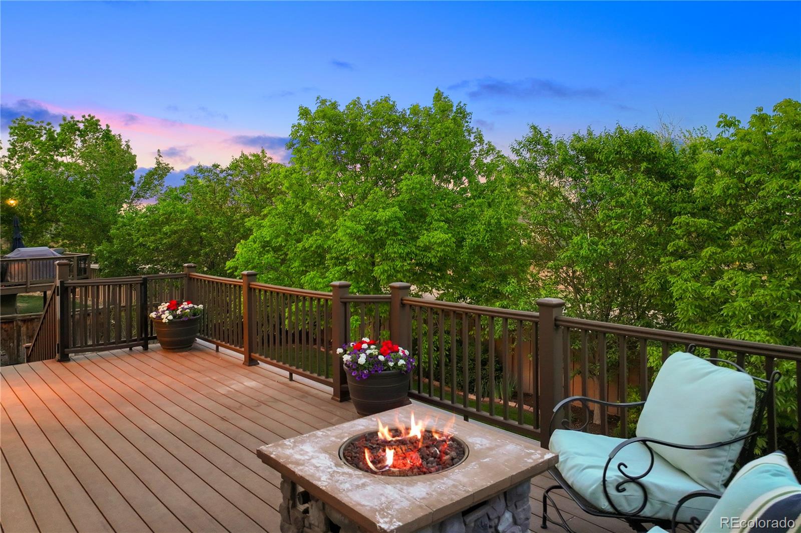 9810 Townsville Circle