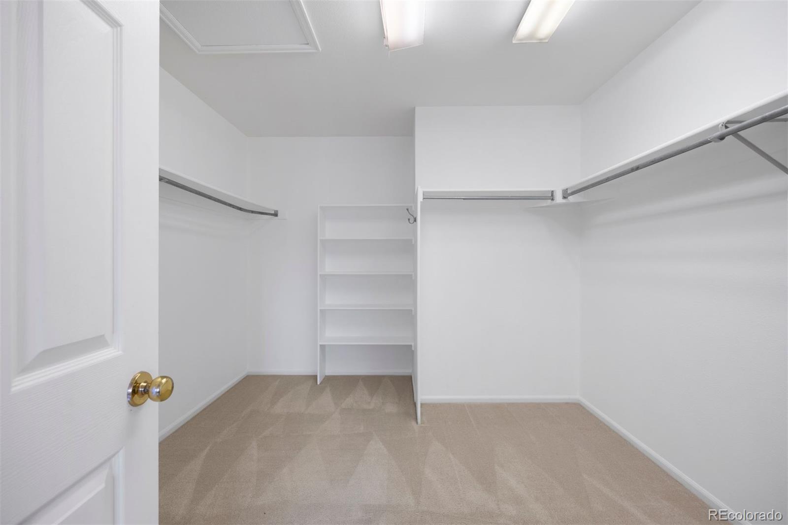 9810 Townsville Circle