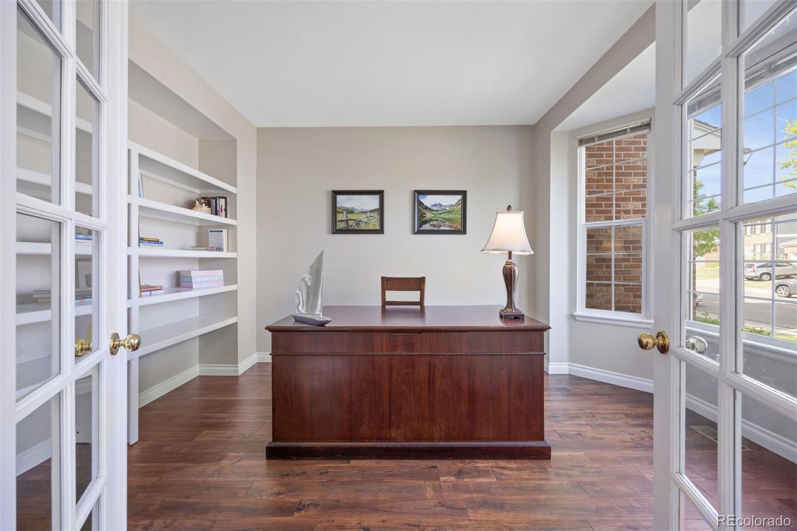 9810 Townsville Circle