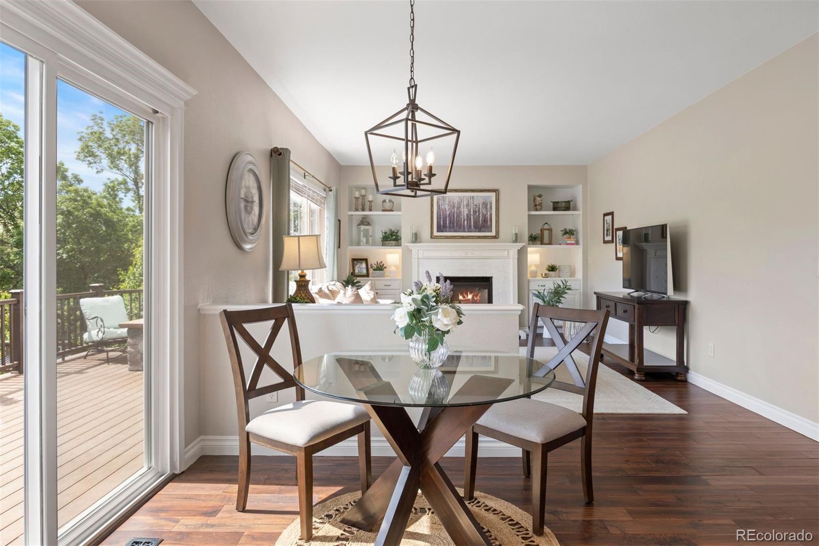 9810 Townsville Circle