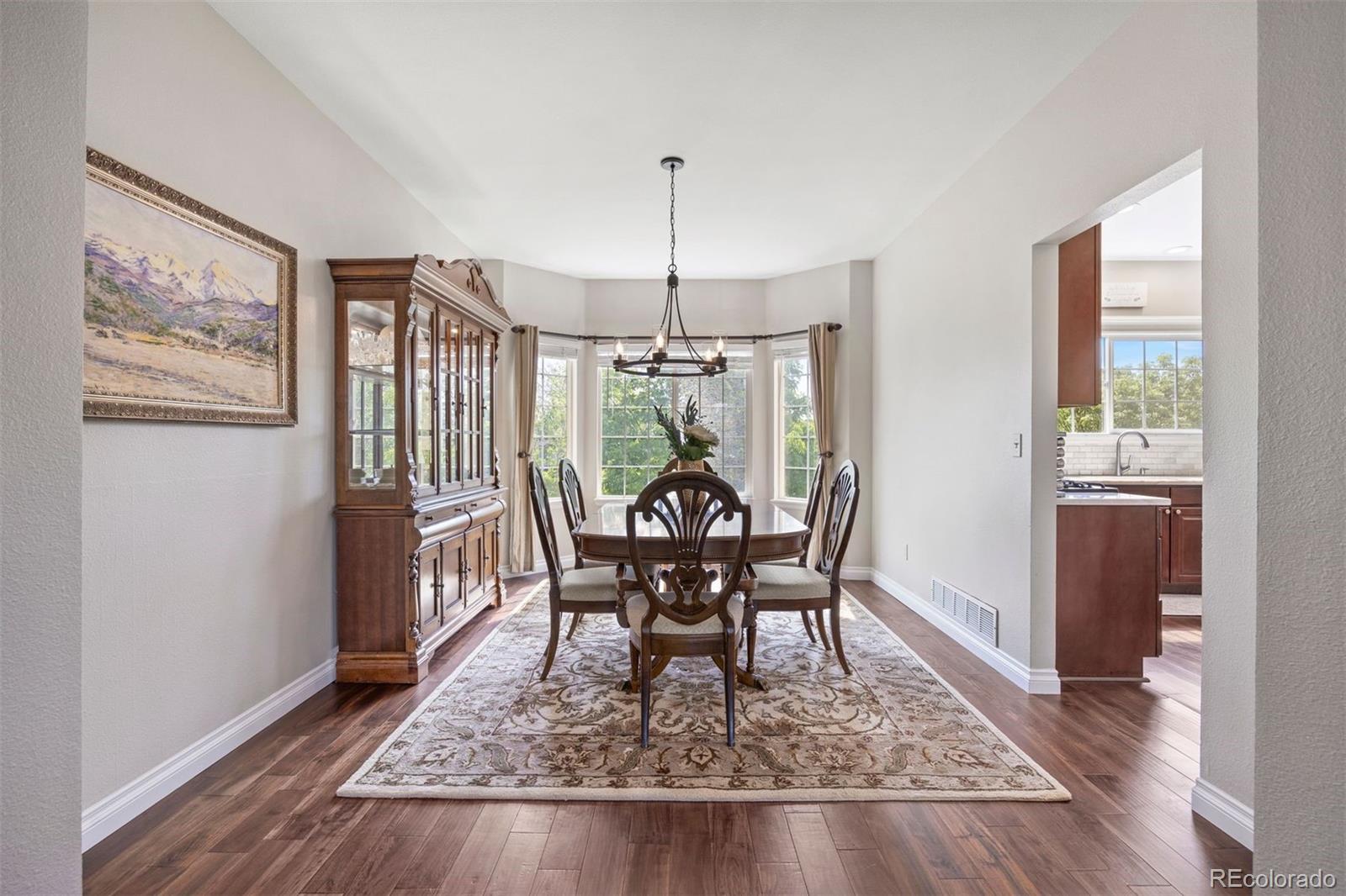 9810 Townsville Circle