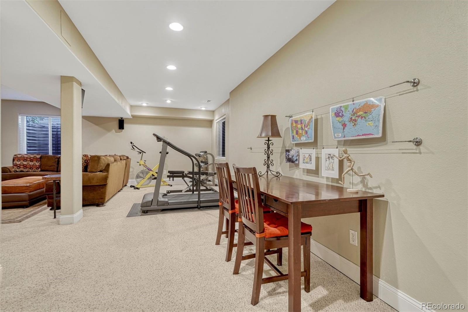10084 Armadillo Drive