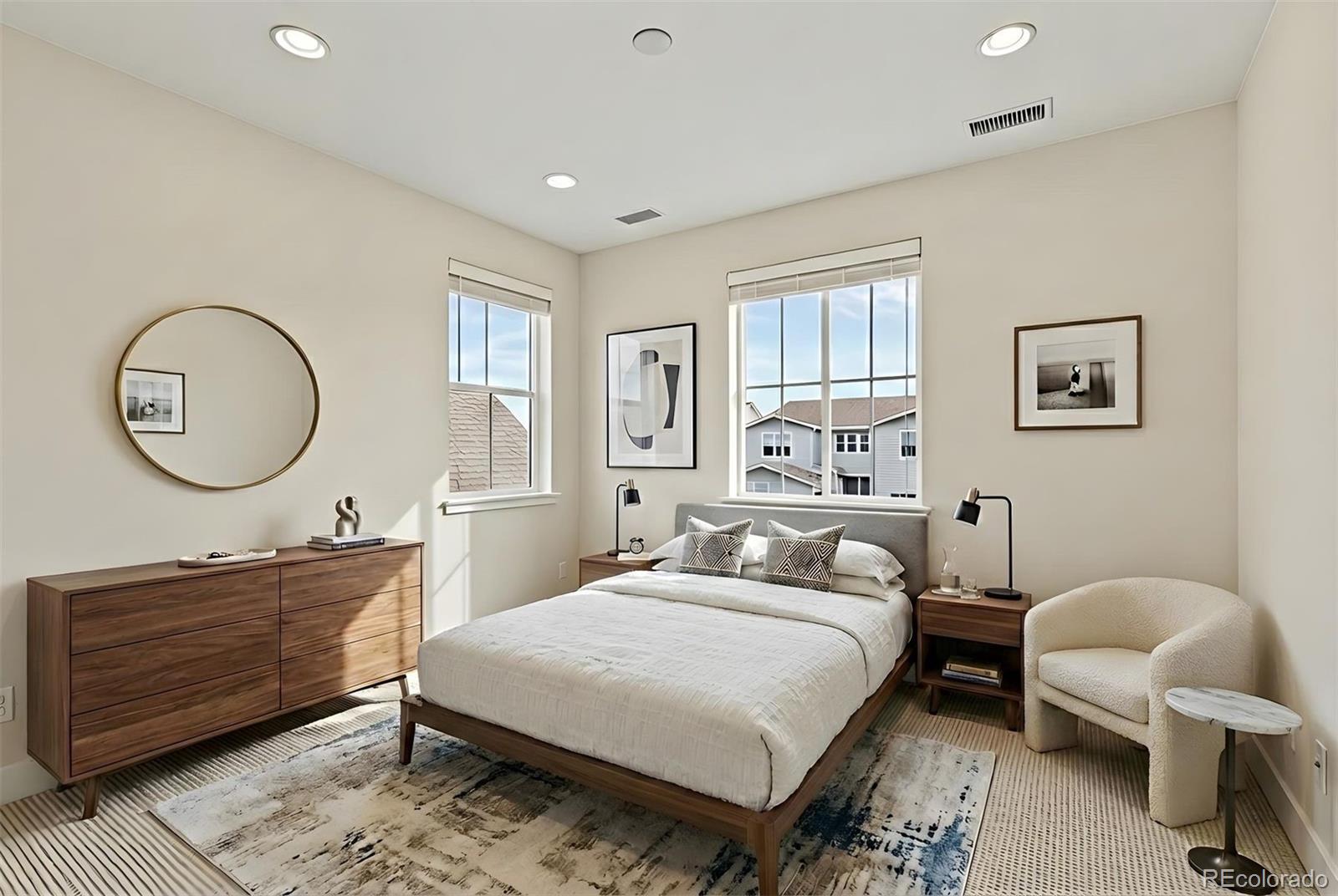 6907 Sunstrand Court