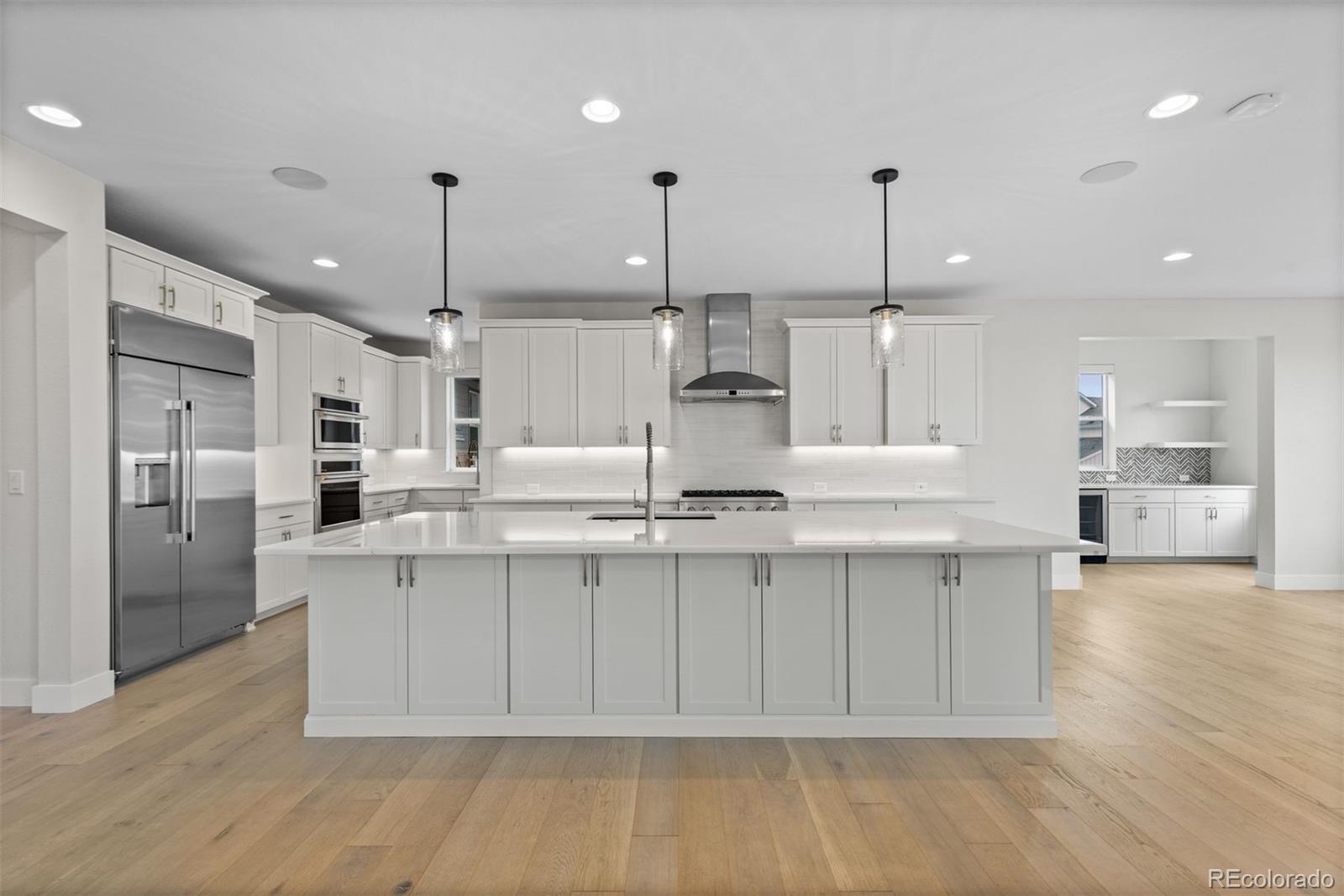 6907 Sunstrand Court