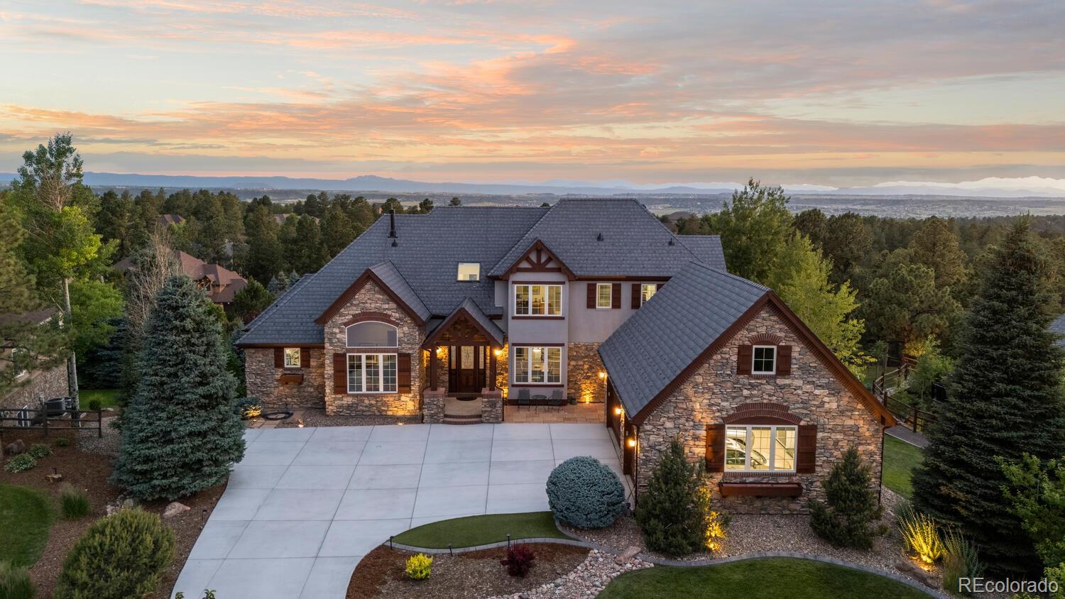 5171 Shade Tree Lane
