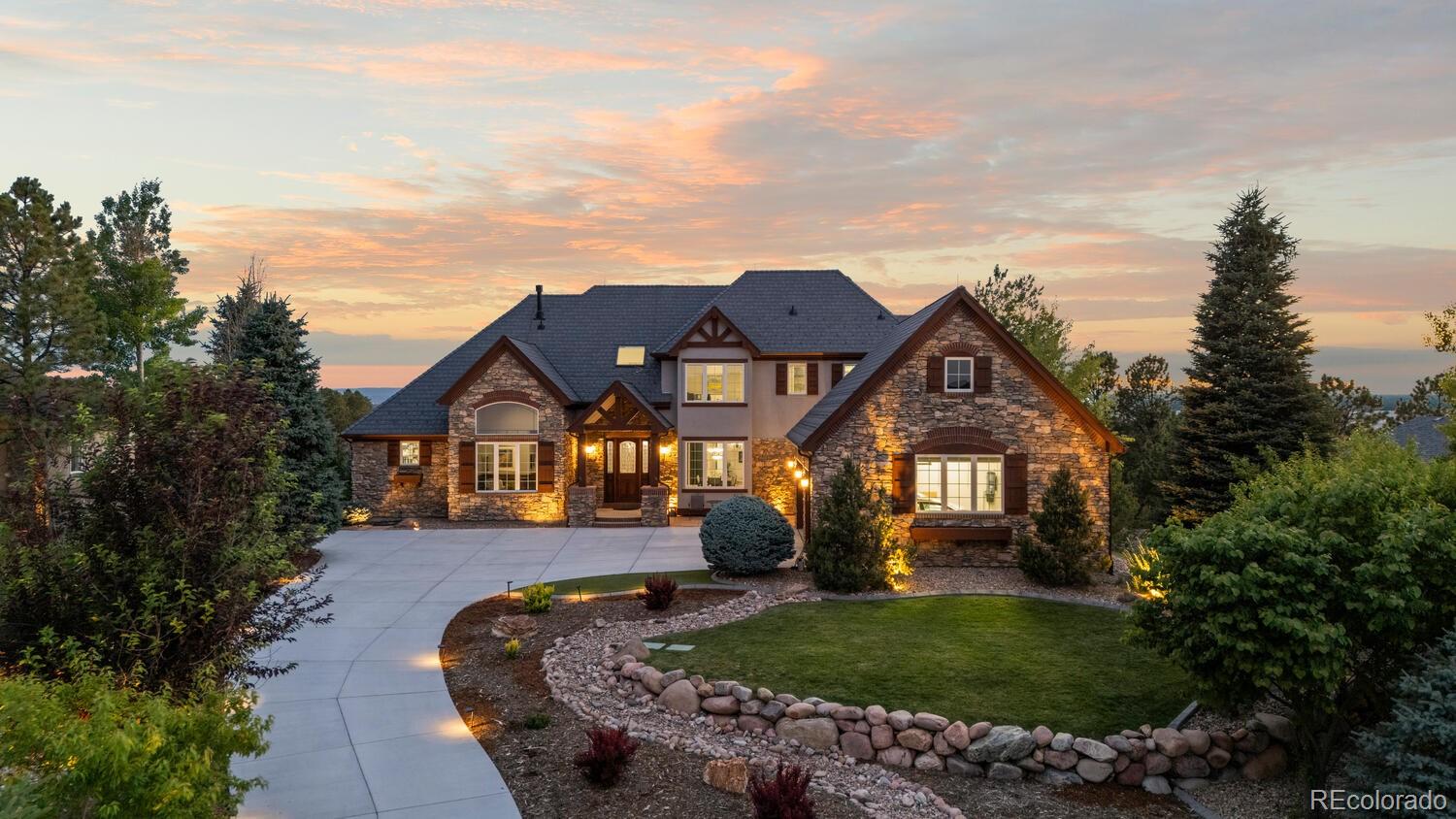 5171 Shade Tree Lane
