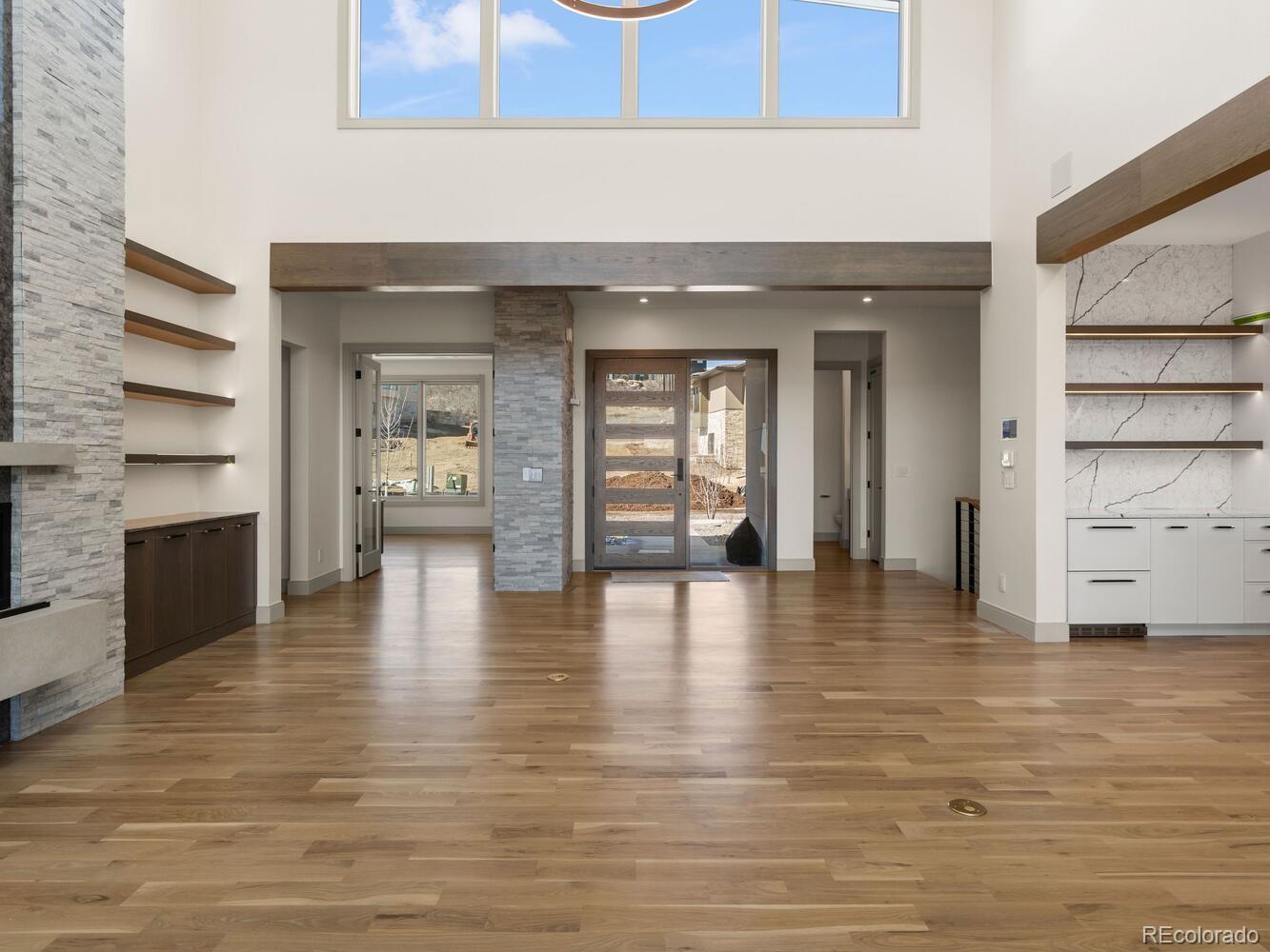 6198 Oxford Peak Lane