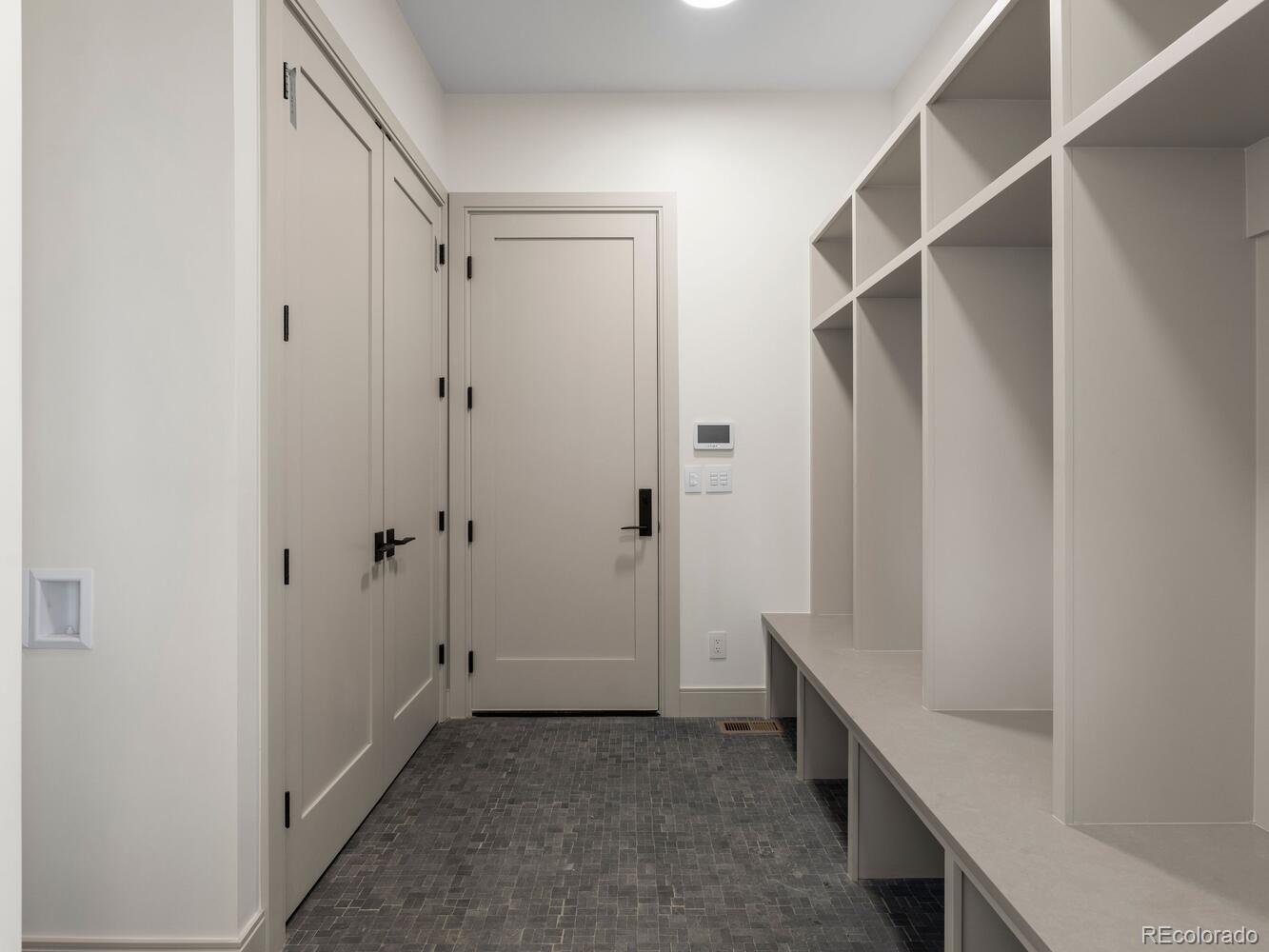 6198 Oxford Peak Lane