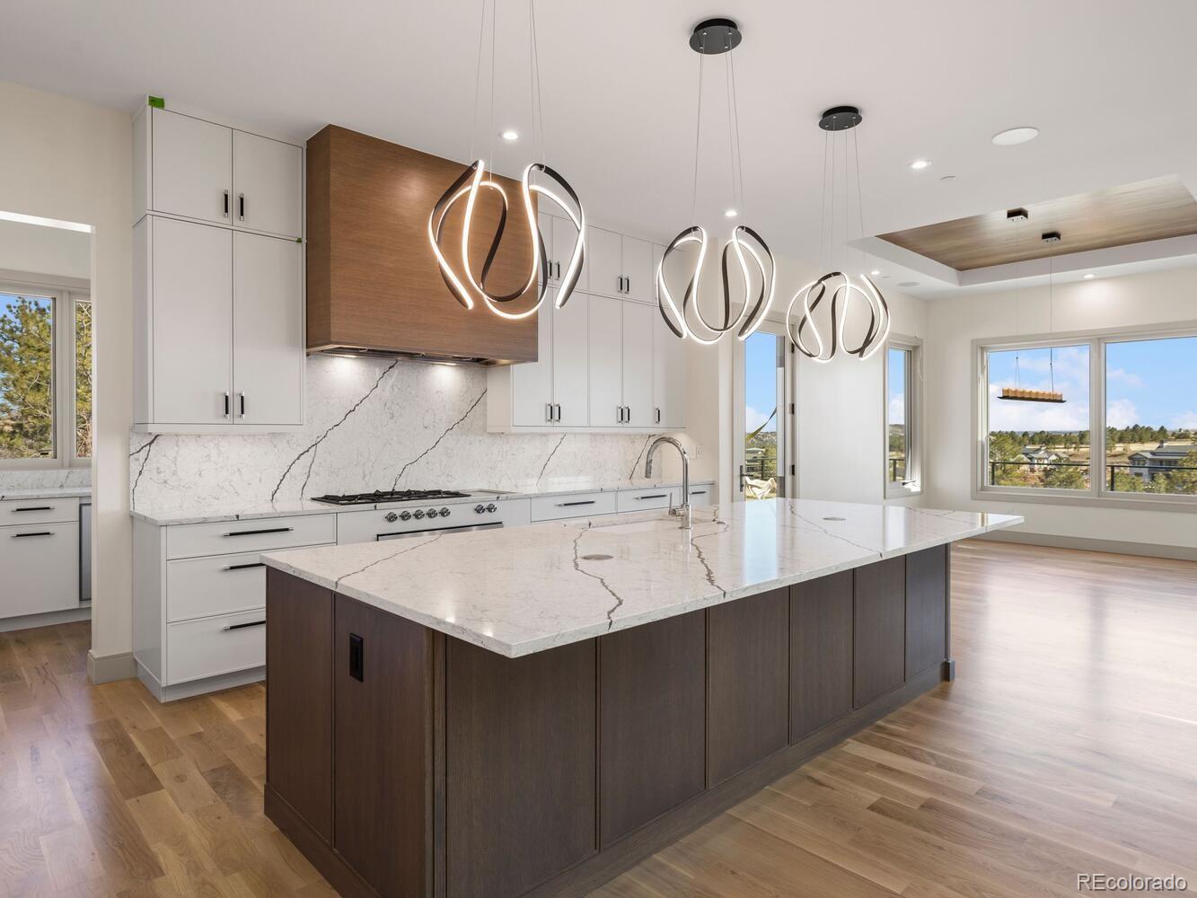 6198 Oxford Peak Lane