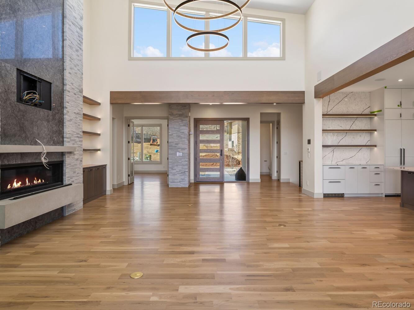 6198 Oxford Peak Lane