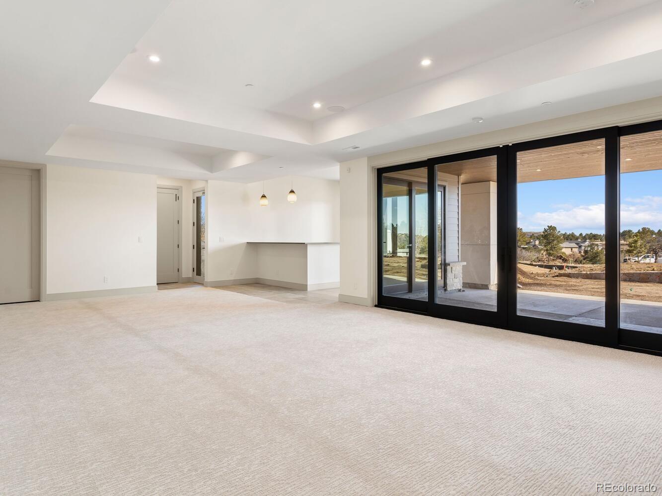 6198 Oxford Peak Lane